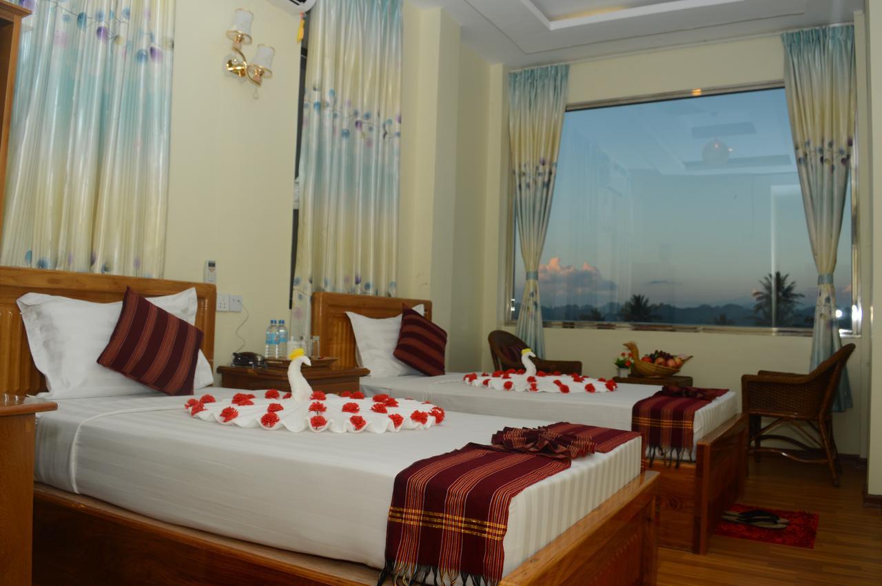 Kayah Golden Hill Loikaw